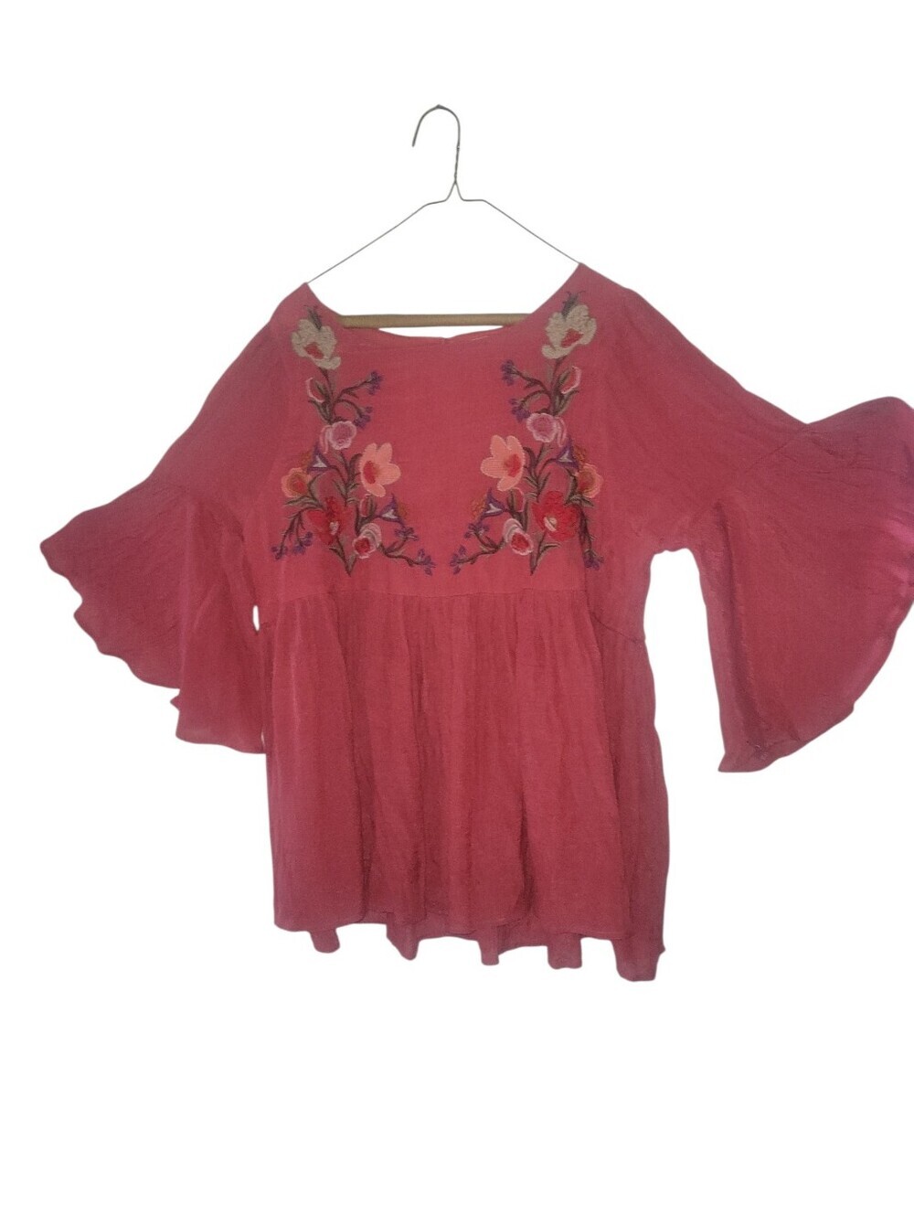 Umgee Coral Boho Floral Detail Fluttered Bell Sleeve Embroidered Top XL